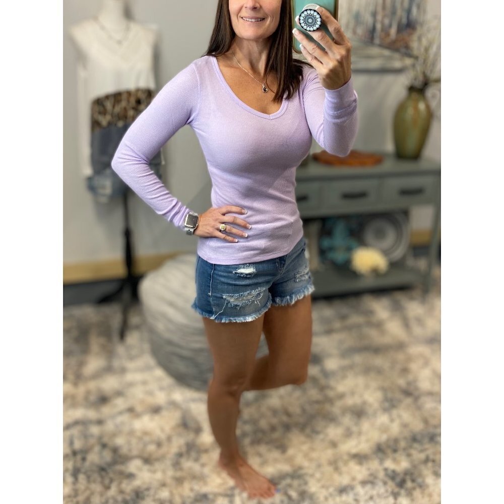 ❤️‍🔥Deep V-Neck Cleavage Thermal Waffle Slimming Shirt Top Lt Purple 1716